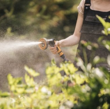 Fiskars nastavitelná zavlažovací sprcha multi 1065482