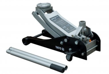 Zvedák pojízdný hydraulický Yato 2,5t pístový